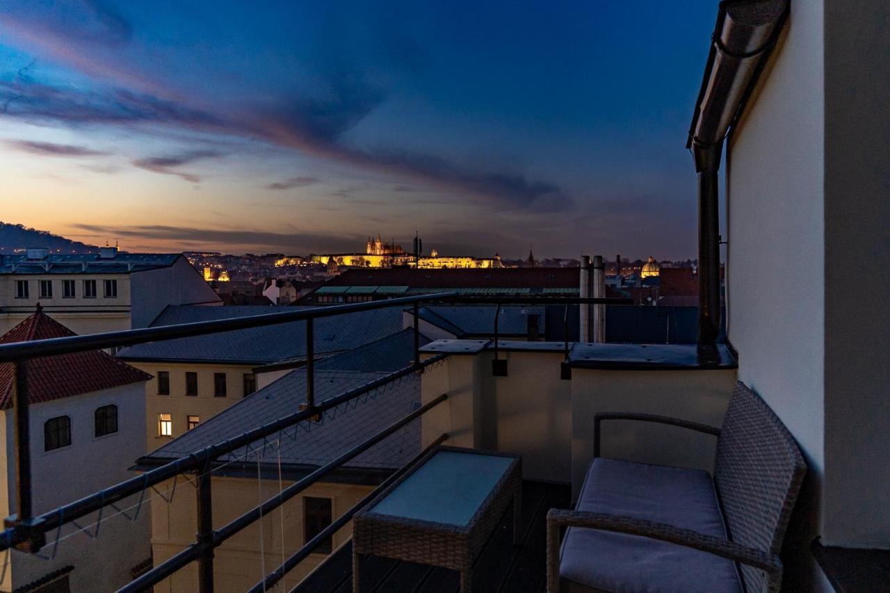 Castle View Apartment Praga Zewnętrze zdjęcie